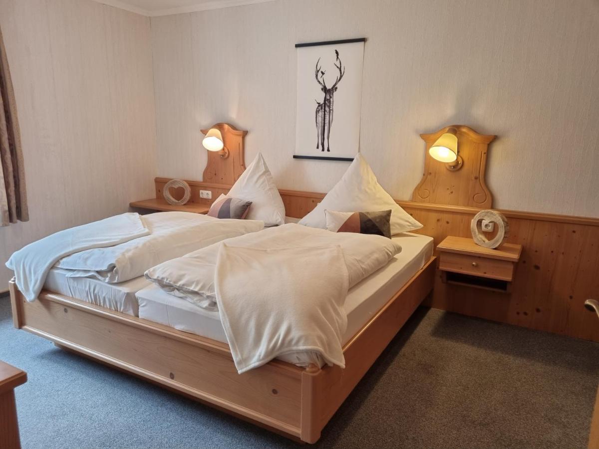 Landhotel Hof Barrl Schneverdingen Pokoj fotografie